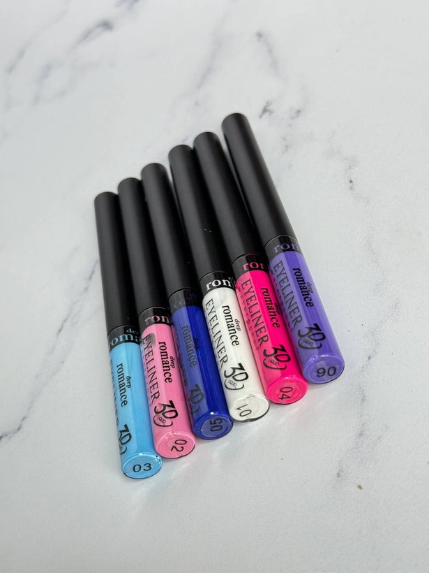 خط چشم رنگی