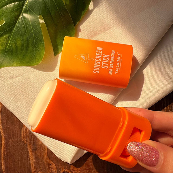 ضدآفتاب استیک فاقد چربی تایلامی