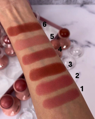 رنگبندی رژگونه استیکی