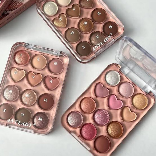 آرایش چشم دخترانه